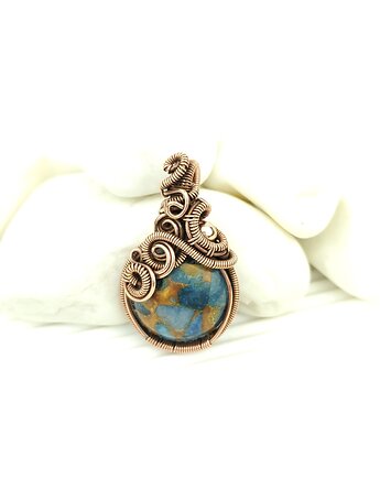 Wisiorek z niebieskim agatem  wire wrapping