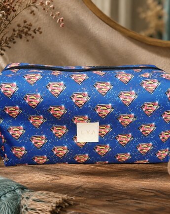 Kosmetyczka męska kuferek duża saszetka wodoodporna etui organizer superman